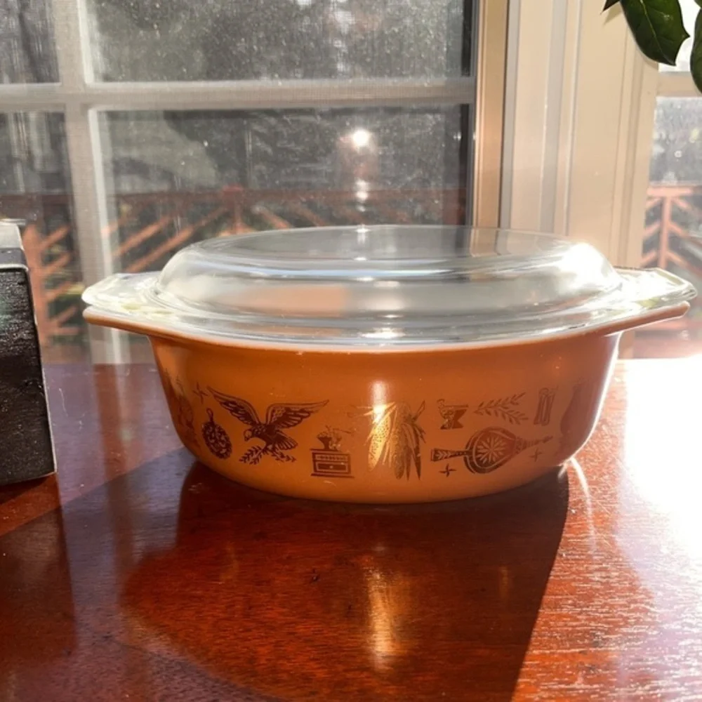 Pyrex Early American 045 Oval Casserole Dish